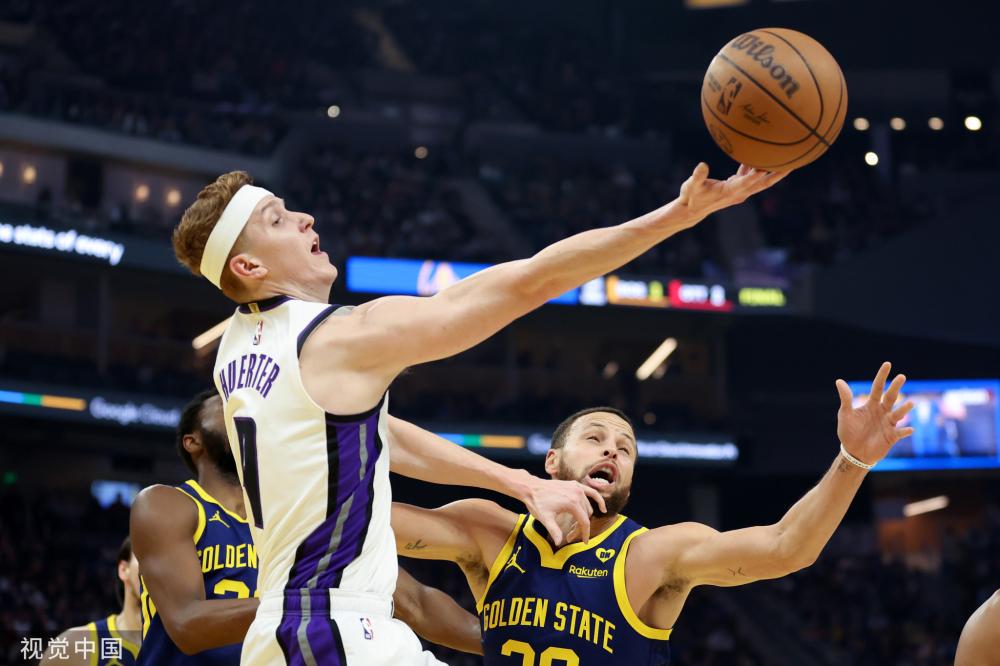 自由与公众 自由与公众